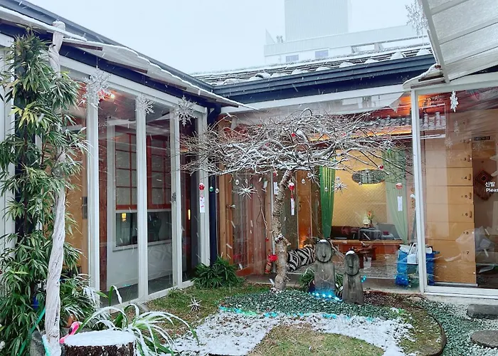 'hanok Hanok' Boutique - 2min From Gyeongbokgung Palace Station Gasthof Seoul