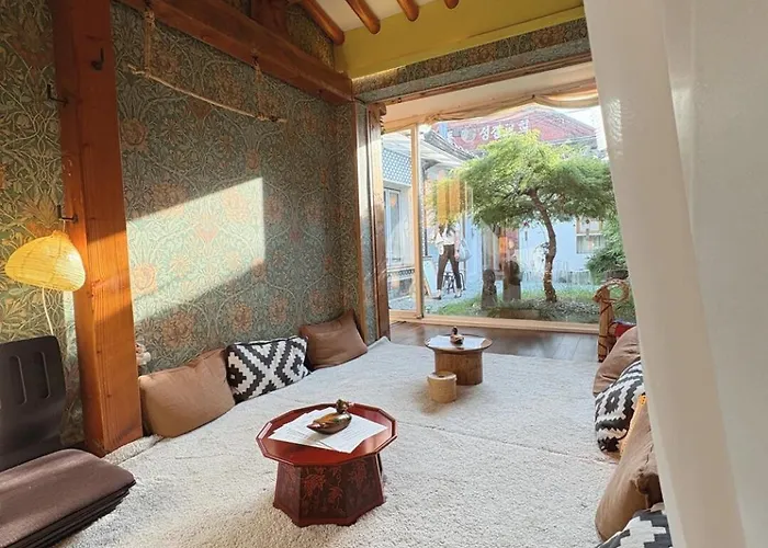 'hanok Hanok' Boutique - 2min From Gyeongbokgung Palace Station 4* Seoul