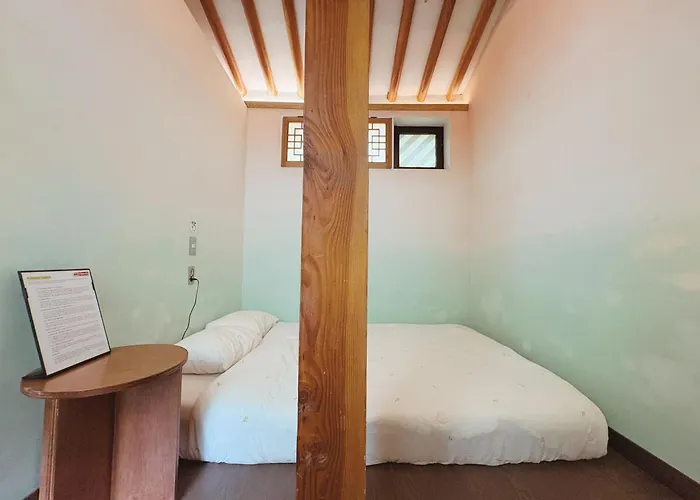 'hanok Hanok' Boutique - 2min From Gyeongbokgung Palace Station 4* Seoul
