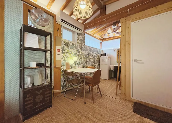 'hanok Hanok' Boutique - 2min From Gyeongbokgung Palace Station Gasthof