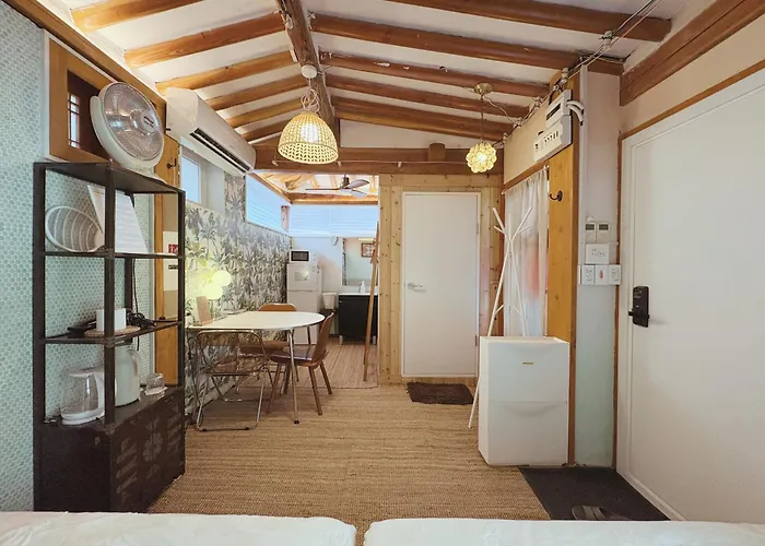 'hanok Hanok' Boutique - 2min From Gyeongbokgung Palace Station Gasthof 4*